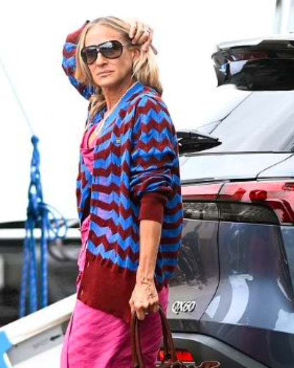 And Just Like That Sarah Jessica Parker Chevron Sweater Super Star Jacket