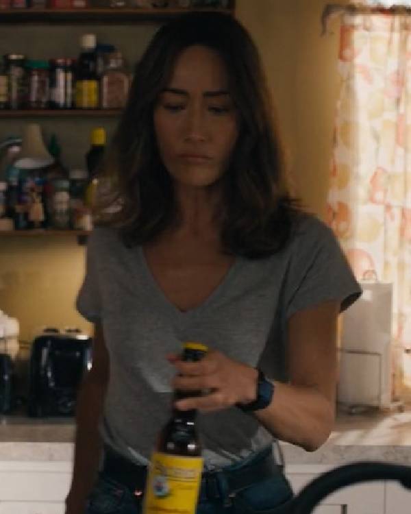 Ballard S01 Maggie Q Grey Shirt
