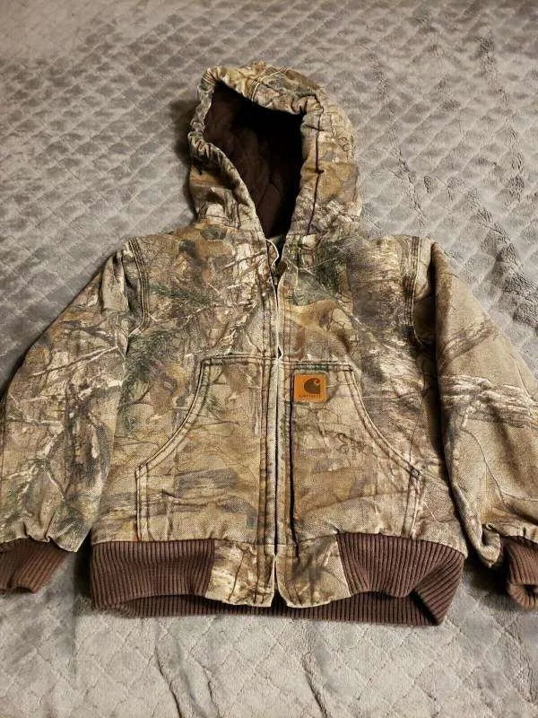 Carhartt Real Tree Camo Quilted Jacket Super Star Jacket