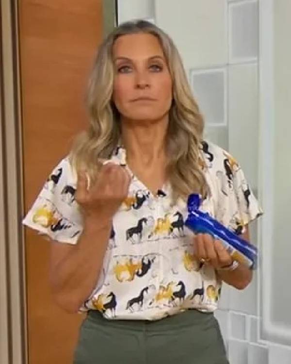 Good Morning America Becky Worley Horse Print Blouse