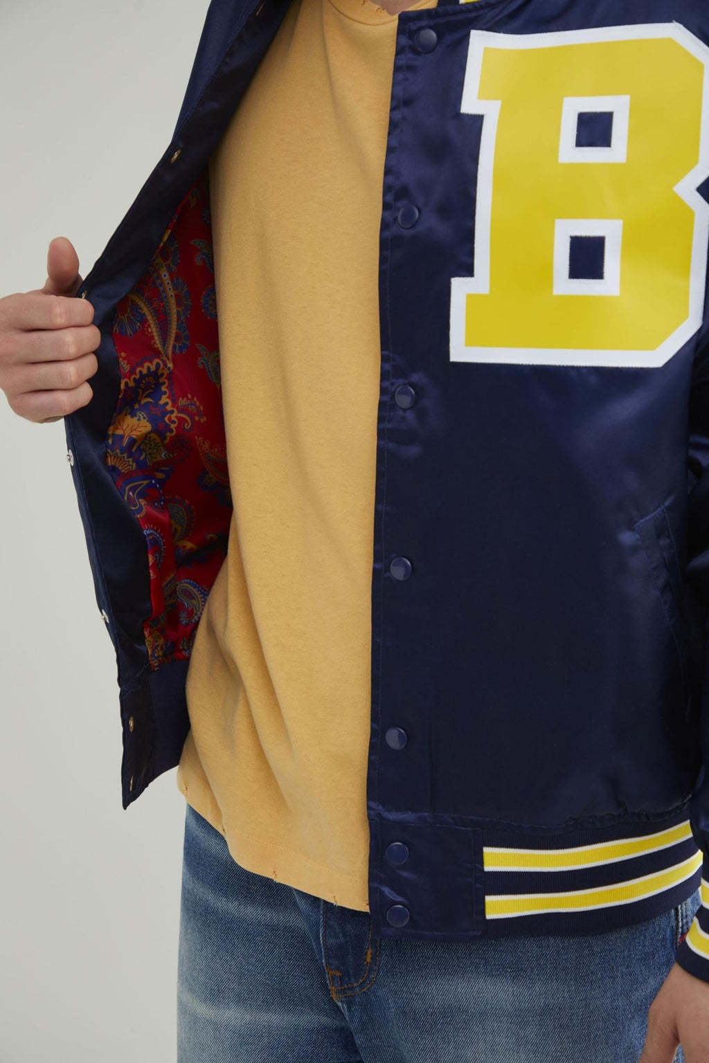 Mitchell & Ness X Bel-air Academy Satin Jacket Super Star Jacket