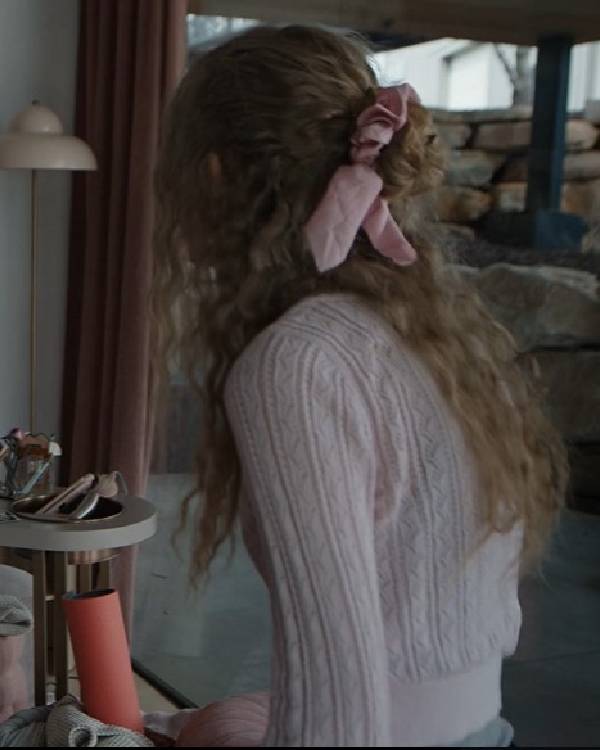 The Stranger in My Home Amiah Pink Cropped Cardigan Super Star Jacket