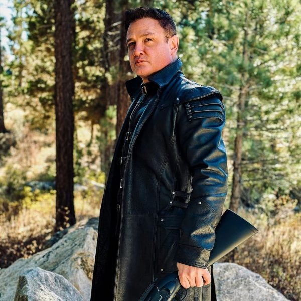 Hansel-and-Gretel-Jeremy-Renner-Leather-Coat