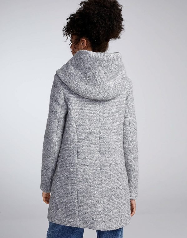 Lark-Tv-Series-Virgin-River-S05-Elise-Gatien-Grey-Coat