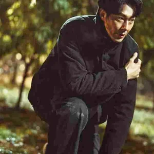 Zo-In-sung-Moving-2023-Kim-Doo-shik-Black-Wool-Jacket