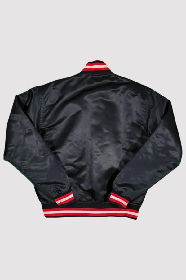 80s-chicago-bulls-black-bomber-jacket-1-700x1050