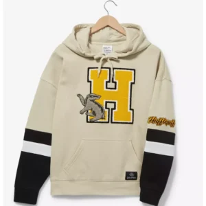 harry-potter-hufflepuff-varsity-hoodie-1000x1311